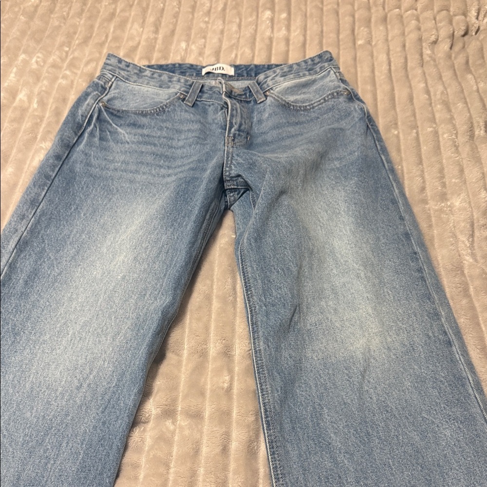 Just Black Women's Light Blue Straight Leg Jeans